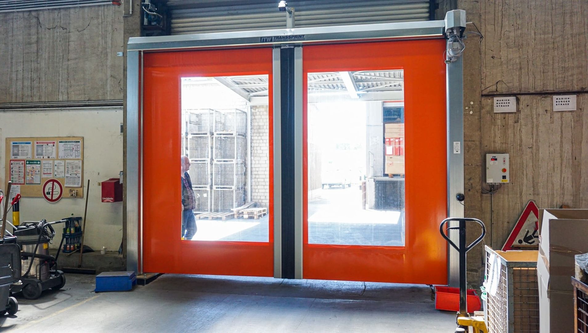 Zdjęcie brama segmentowa